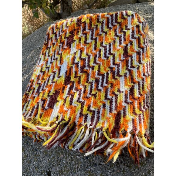 Vintage 1970s Crochet Afghan ZigZag pattern Fringe Orange Brown - Picture 7 of 16